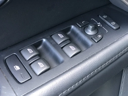 Volvo XC70 - Afbeelding 13 van 30