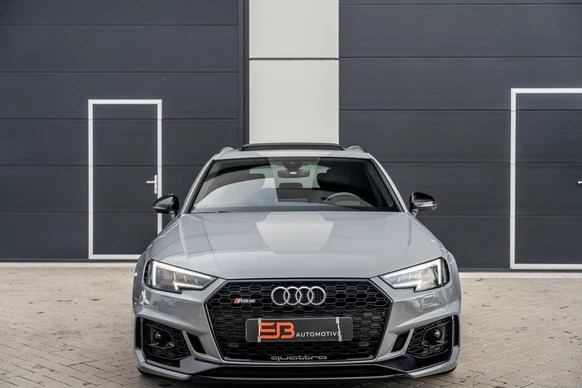 Audi RS4 - Afbeelding 8 van 30