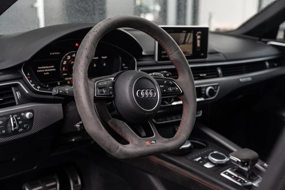 Audi RS4 - Afbeelding 9 van 30