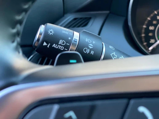 Jaguar E-PACE - Afbeelding 10 van 30