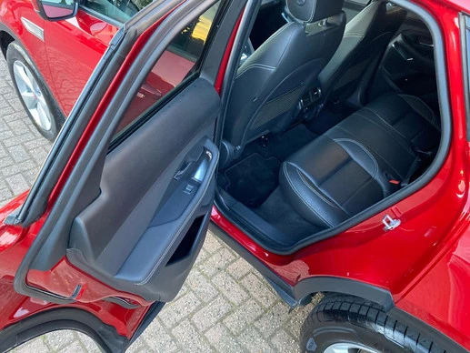 Jaguar E-PACE - Afbeelding 18 van 30