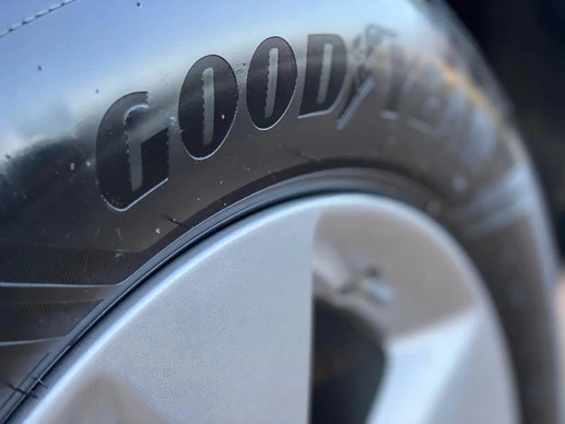 Jaguar E-PACE - Afbeelding 21 van 30