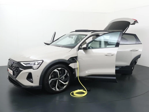 Audi Q8 Sportback e-tron - Afbeelding 28 van 30