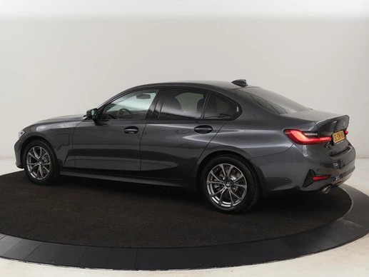 BMW 3 Serie - Afbeelding 2 van 30