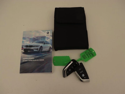 BMW 3 Serie - Afbeelding 25 van 30