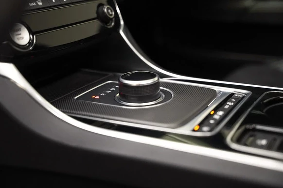 Jaguar XE - Afbeelding 9 van 30