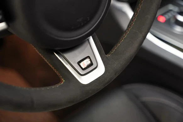 Jaguar XE - Afbeelding 19 van 30