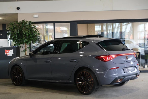 CUPRA Leon - Afbeelding 2 van 30