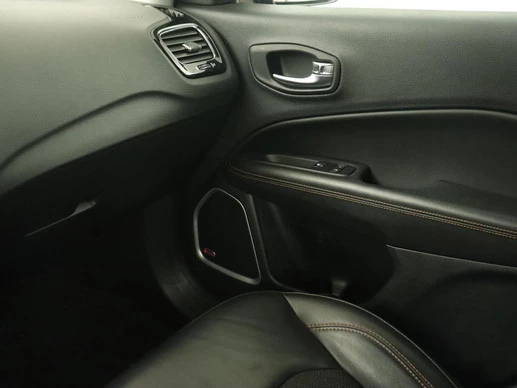 Jeep Compass - Afbeelding 24 van 30