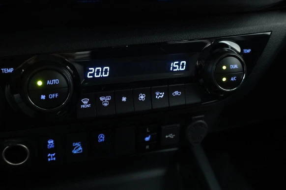 Toyota Hilux - Afbeelding 18 van 30