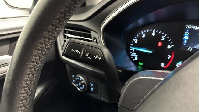 Ford Focus - Afbeelding 18 van 30