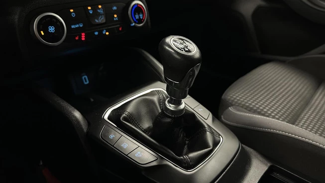 Ford Focus - Afbeelding 28 van 30