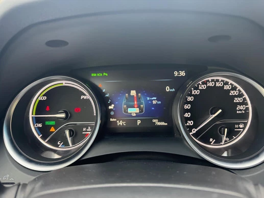 Toyota Camry - Afbeelding 23 van 30
