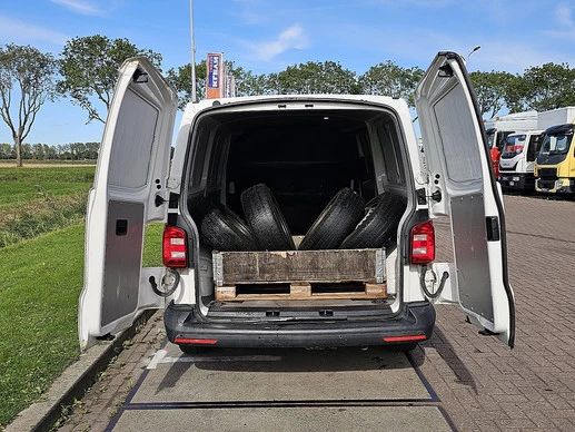 Volkswagen Transporter - Afbeelding 13 van 16