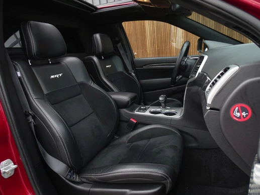 Jeep Grand Cherokee - Afbeelding 13 van 30