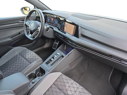 Volkswagen Golf - Afbeelding 12 van 30