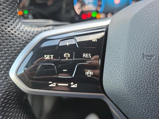 Volkswagen Golf - Afbeelding 19 van 30