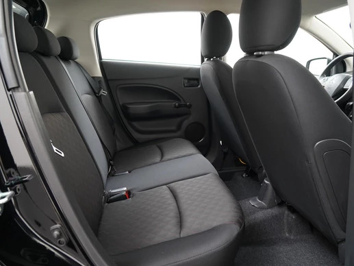 Mitsubishi Space Star - Afbeelding 20 van 29