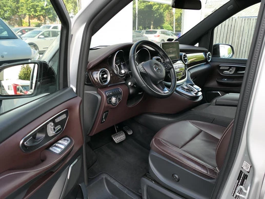 Mercedes-Benz V-Klasse - Afbeelding 25 van 30