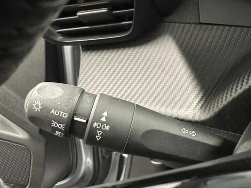 Peugeot 2008 - Afbeelding 24 van 30
