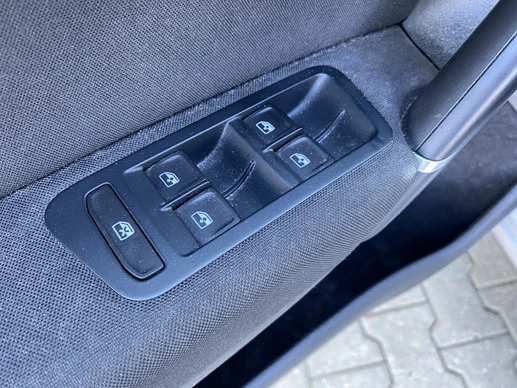 Volkswagen Golf Sportsvan - Afbeelding 17 van 30