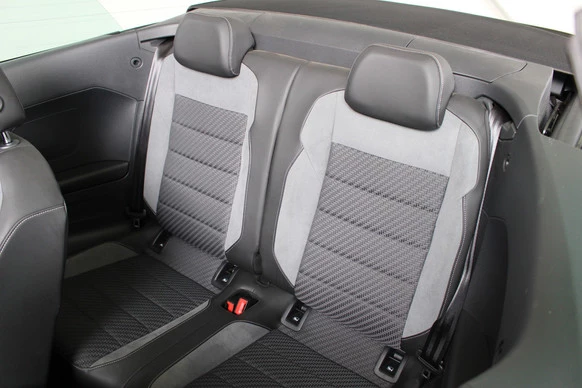 Volkswagen T-Roc - Afbeelding 12 van 27