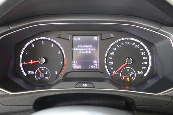 Volkswagen T-Roc - Afbeelding 17 van 27