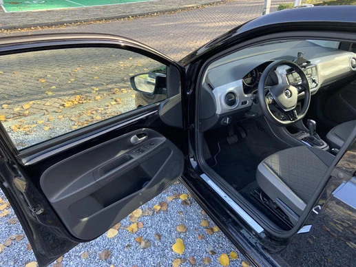 Volkswagen e-up! - Afbeelding 11 van 26