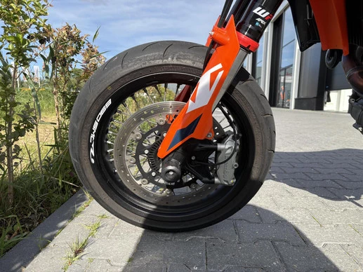 KTM 690 - Afbeelding 8 van 16
