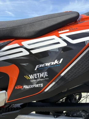 KTM 690 - Afbeelding 10 van 16