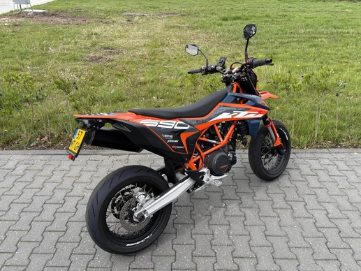 KTM 690 - Afbeelding 5 van 19