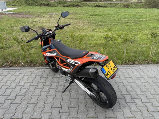 KTM 690 - Afbeelding 6 van 19