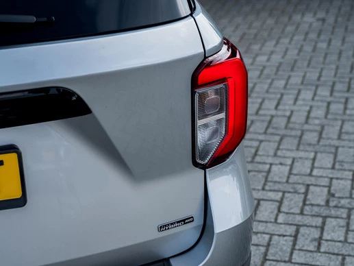 Ford Explorer - Afbeelding 28 van 30