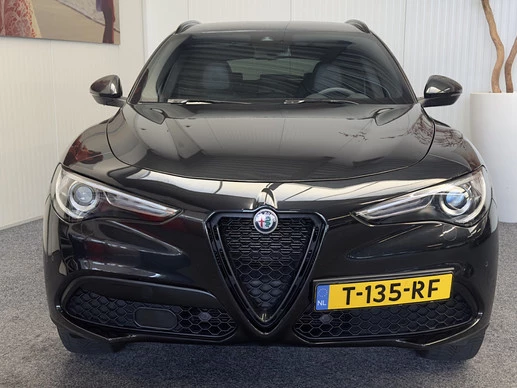 Alfa Romeo Stelvio - Afbeelding 2 van 30