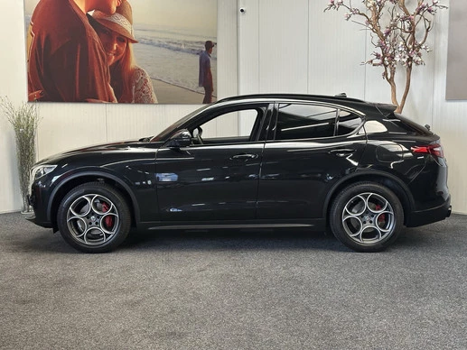 Alfa Romeo Stelvio - Afbeelding 4 van 30