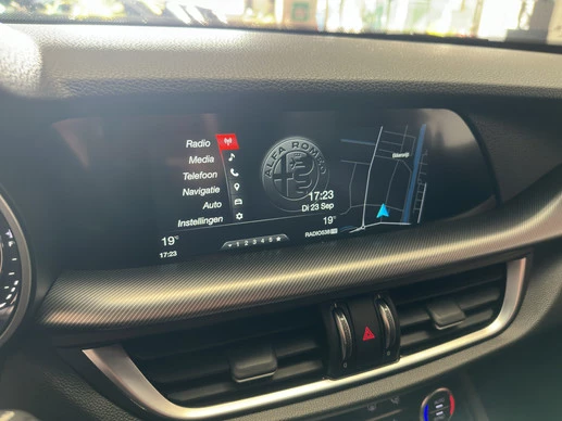 Alfa Romeo Stelvio - Afbeelding 28 van 30