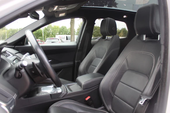 Jaguar E-PACE - Afbeelding 4 van 30