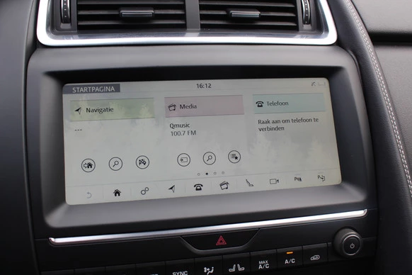 Jaguar E-PACE - Afbeelding 20 van 30