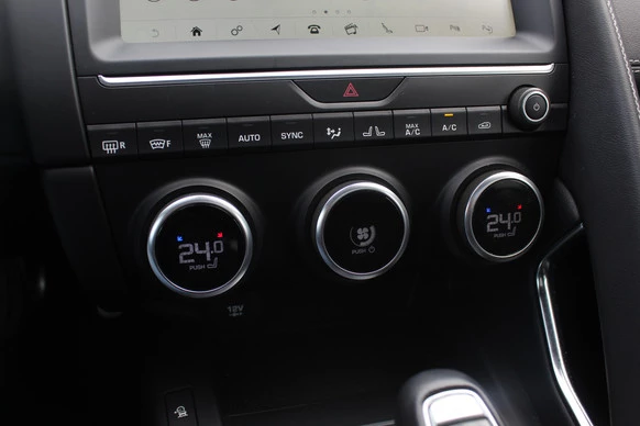 Jaguar E-PACE - Afbeelding 26 van 30