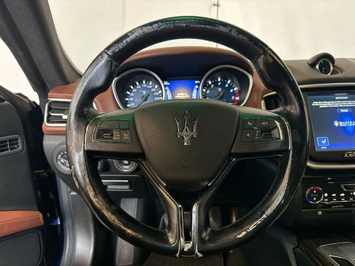 Maserati Ghibli - Afbeelding 12 van 19