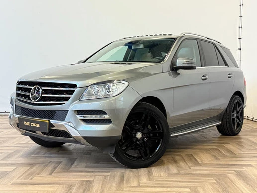 Mercedes-Benz M-Klasse - Afbeelding 1 van 30