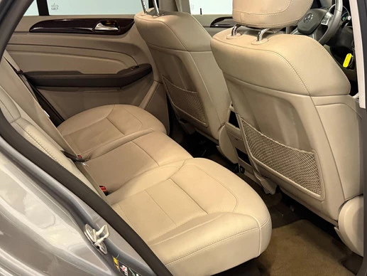 Mercedes-Benz M-Klasse - Afbeelding 18 van 30