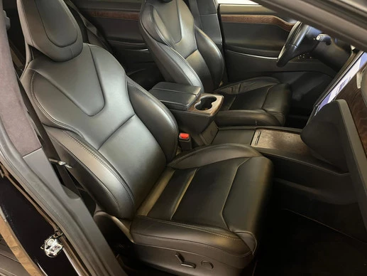 Tesla Model X - Afbeelding 17 van 25