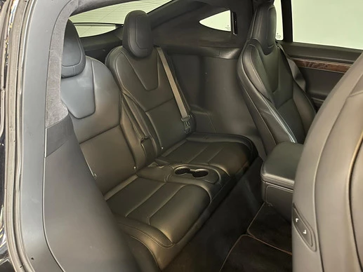 Tesla Model X - Afbeelding 19 van 25