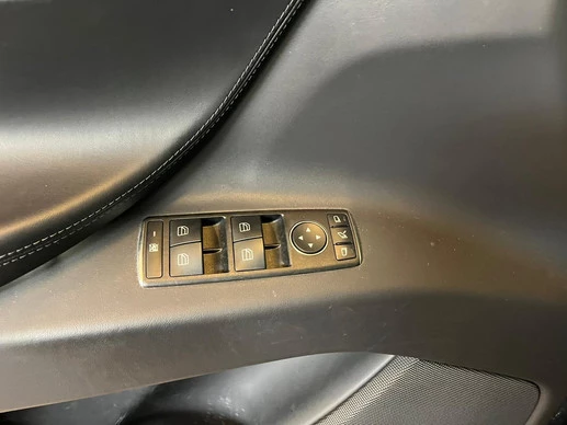 Tesla Model X - Afbeelding 21 van 25