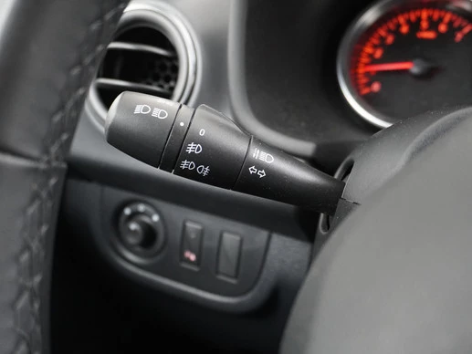 Dacia Logan - Afbeelding 23 van 30