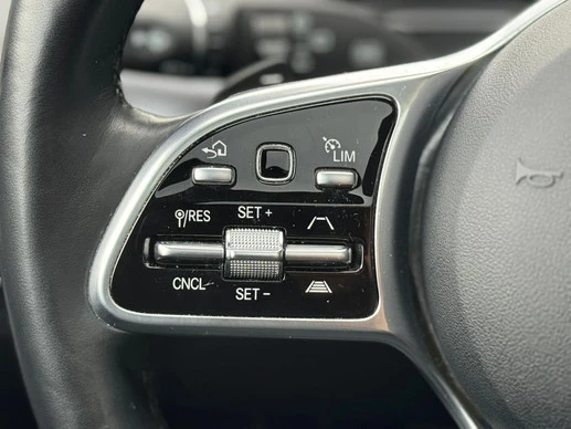 Mercedes-Benz EQC - Afbeelding 27 van 30