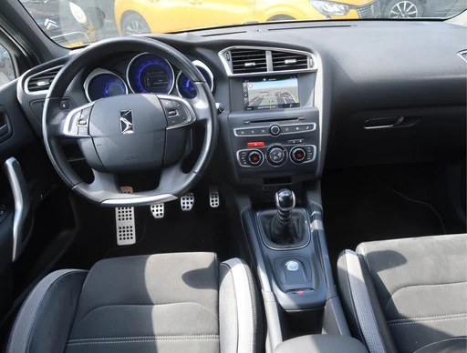 DS DS 4 - Afbeelding 9 van 30