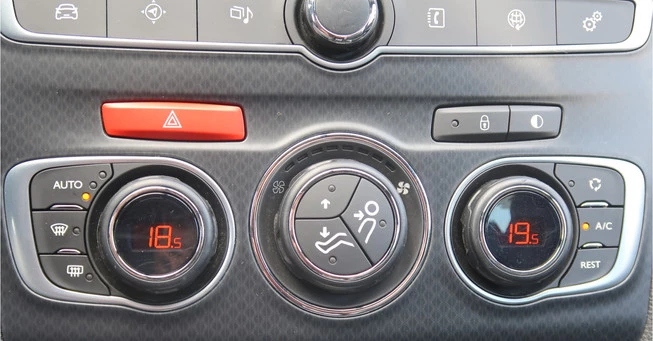 DS DS 4 - Afbeelding 15 van 30