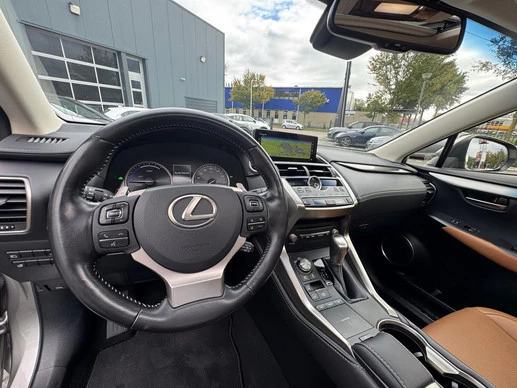 Lexus NX - Afbeelding 19 van 30